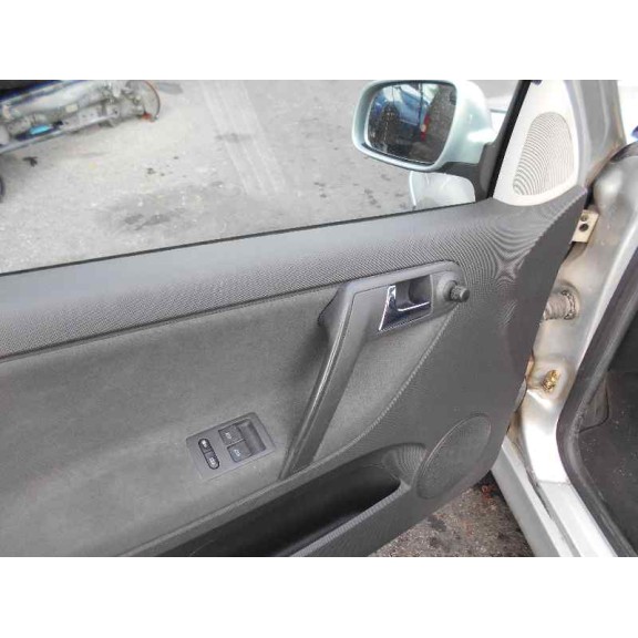 volkswagen polo berlina (6n2) del año 2001