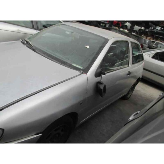 seat ibiza (6k1) del año 2001