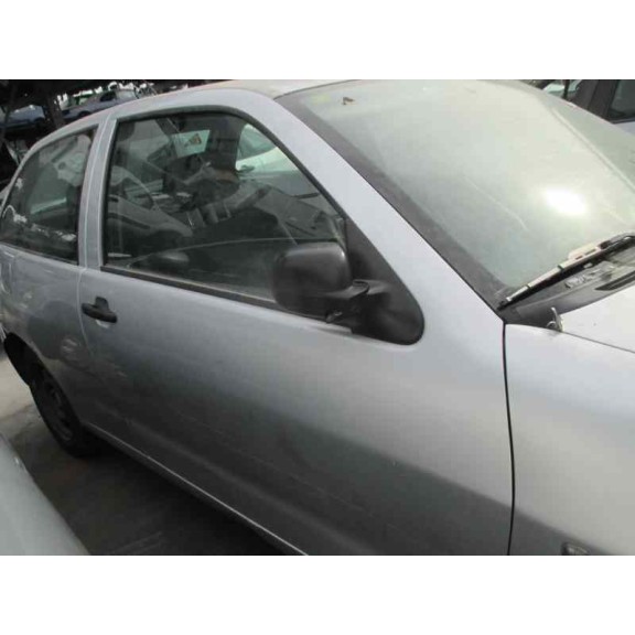seat ibiza (6k1) del año 2001