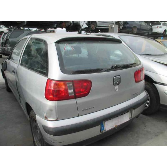 seat ibiza (6k1) del año 2001