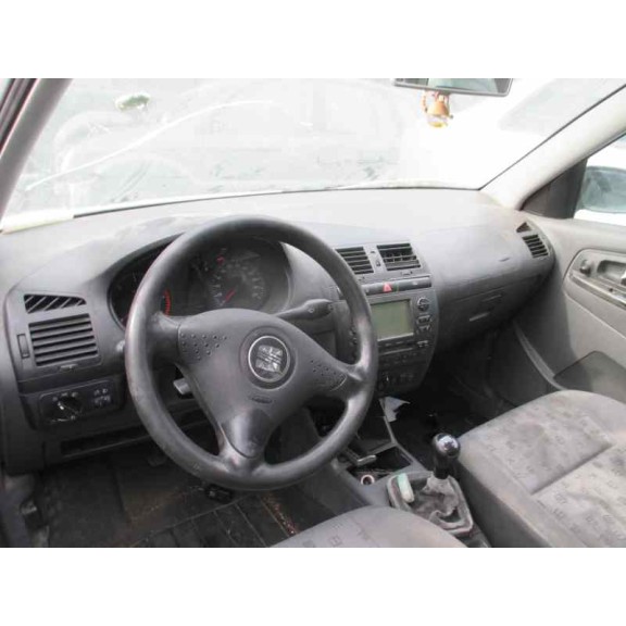 seat ibiza (6k1) del año 2001