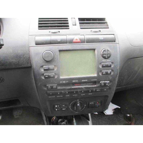 seat ibiza (6k1) del año 2001