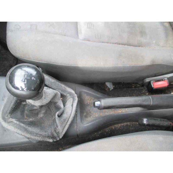 seat ibiza (6k1) del año 2001