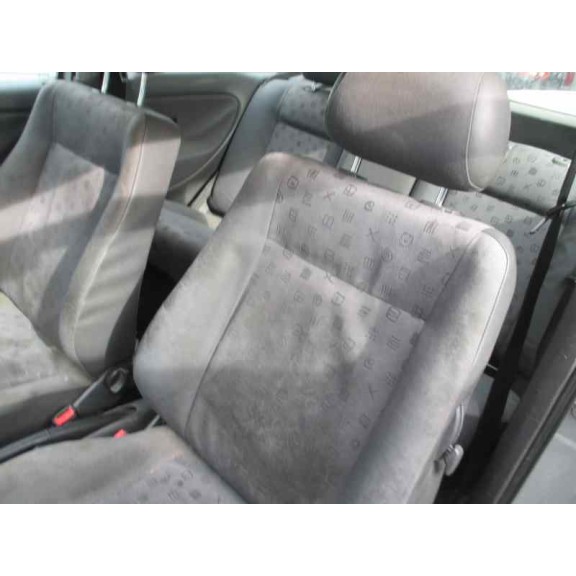 seat ibiza (6k1) del año 2001