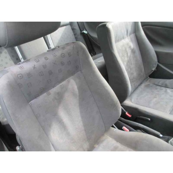 seat ibiza (6k1) del año 2001