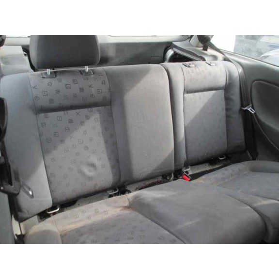 seat ibiza (6k1) del año 2001