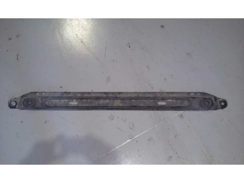 Recambio de travesaño inferior para citroën c4 picasso sx referencia OEM IAM   