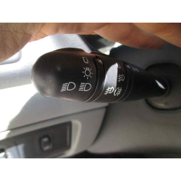 renault clio ii fase ii (b/cb0) del año 2004