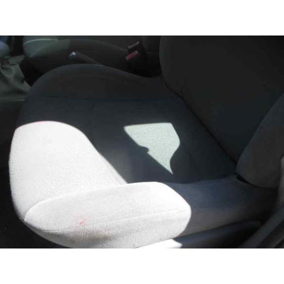 renault clio ii fase ii (b/cb0) del año 2004