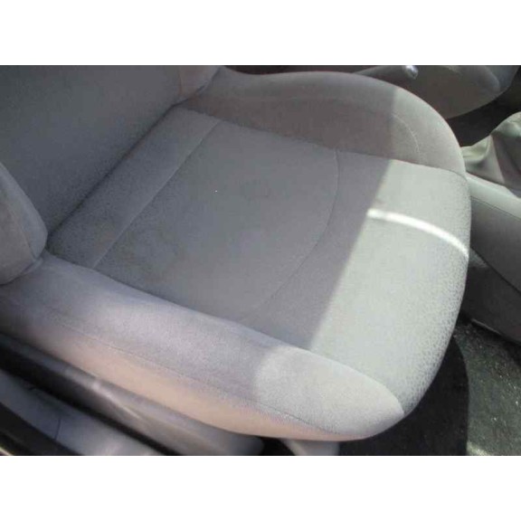 renault clio ii fase ii (b/cb0) del año 2004