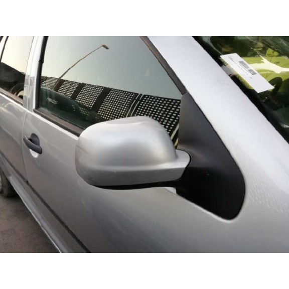 volkswagen golf iv berlina (1j1) del año 2000