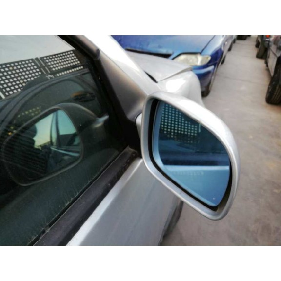 volkswagen golf iv berlina (1j1) del año 2000