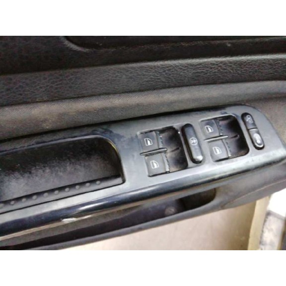 volkswagen golf iv berlina (1j1) del año 2000