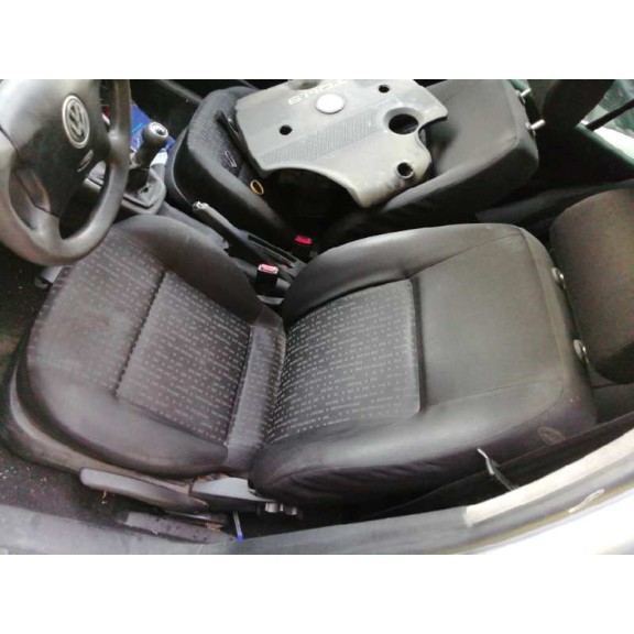 volkswagen golf iv berlina (1j1) del año 2000