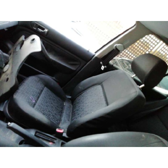 volkswagen golf iv berlina (1j1) del año 2000