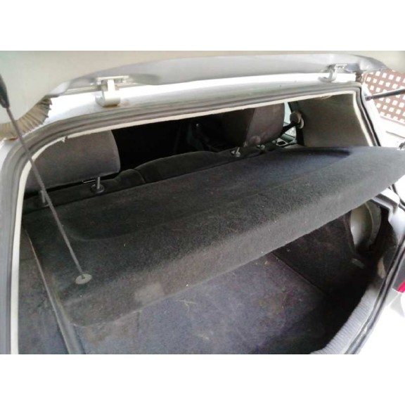 volkswagen golf iv berlina (1j1) del año 2000