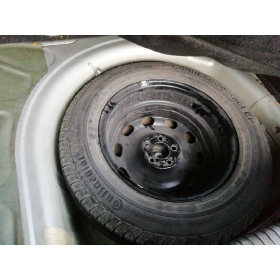 volkswagen golf iv berlina (1j1) del año 2000