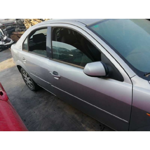 ford mondeo berlina (ge) del año 2001