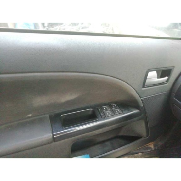 ford mondeo berlina (ge) del año 2001