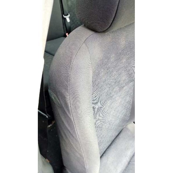 ford focus turnier (cak) del año 2002