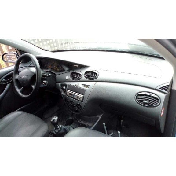 ford focus turnier (cak) del año 2002
