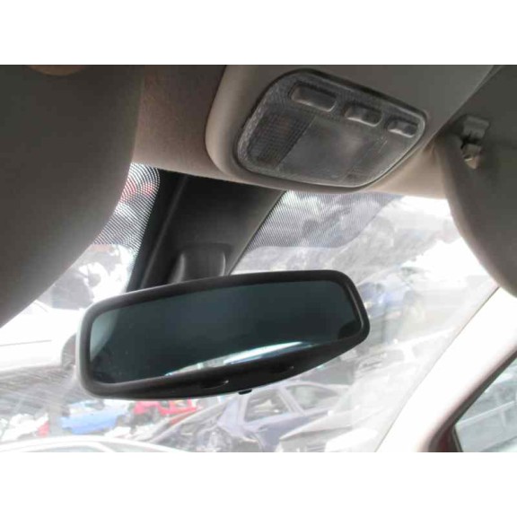 citroën c4 berlina del año 2006