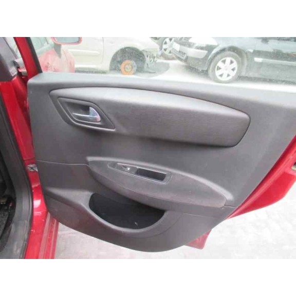 citroën c4 berlina del año 2006