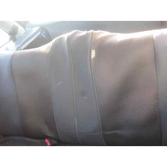 seat ibiza (6k1) del año 2001