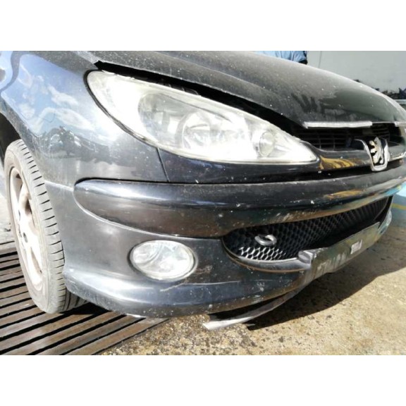 peugeot 206 berlina del año 2004