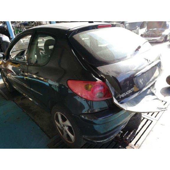 peugeot 206 berlina del año 2004