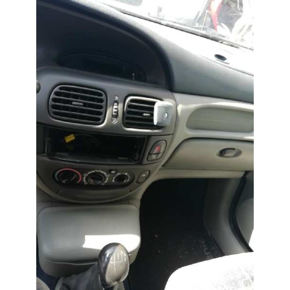 renault scenic (ja..) del año 2001