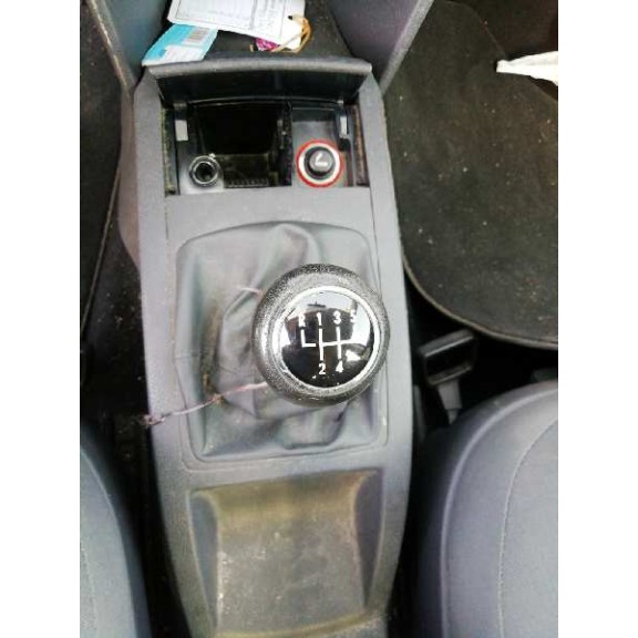 volkswagen polo (9n3) del año 2006