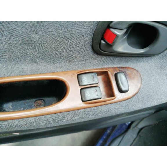 kia carnival del año 2001