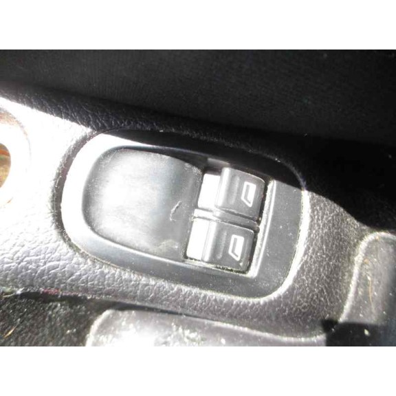 peugeot 206 berlina del año 2004