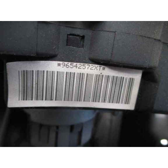 peugeot 206 berlina del año 2004