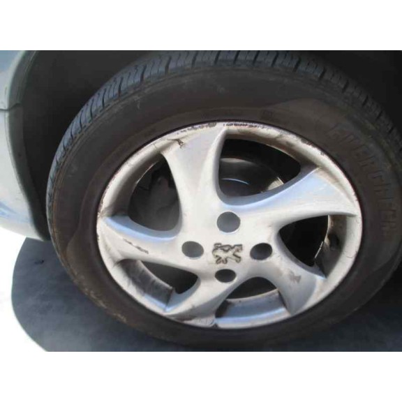 peugeot 206 berlina del año 2004