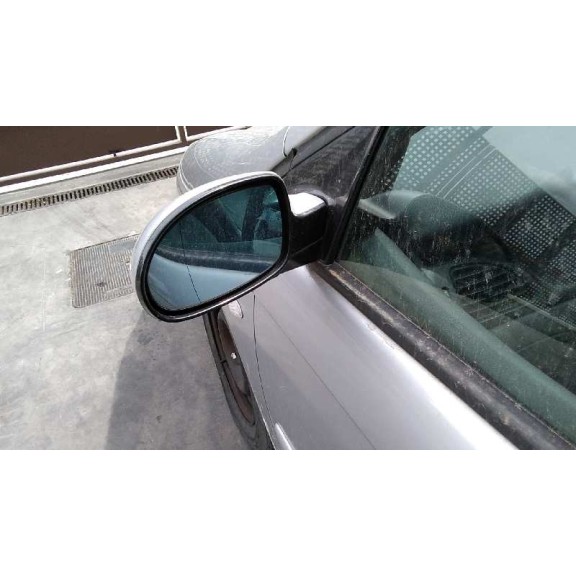 citroën c5 berlina del año 2001