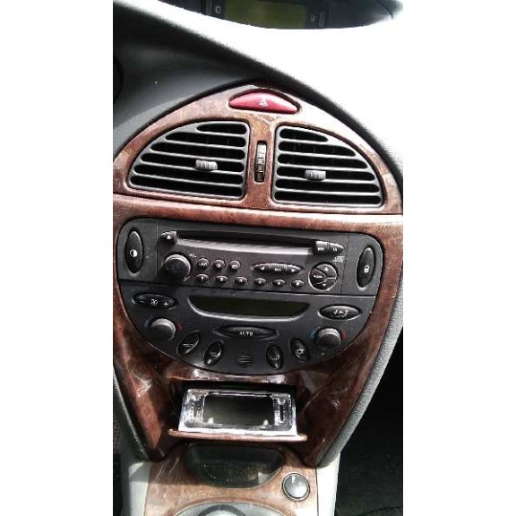 citroën c5 berlina del año 2001