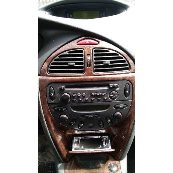 citroën c5 berlina del año 2001