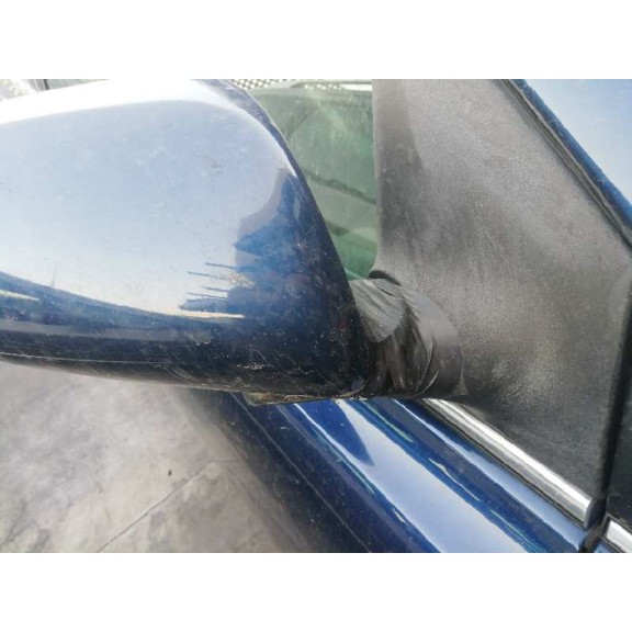 toyota avensis berlina (t25) del año 2004