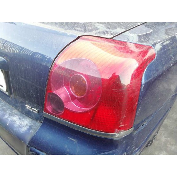 toyota avensis berlina (t25) del año 2004