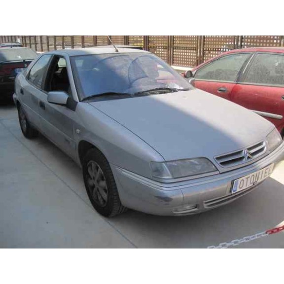 citroën xantia berlina del año 2000