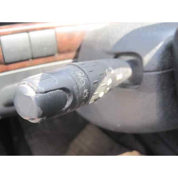 citroën xantia berlina del año 2000