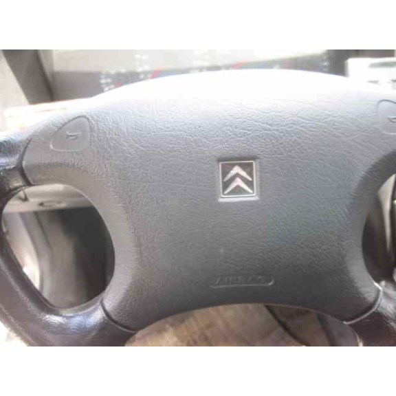 citroën xantia berlina del año 2000