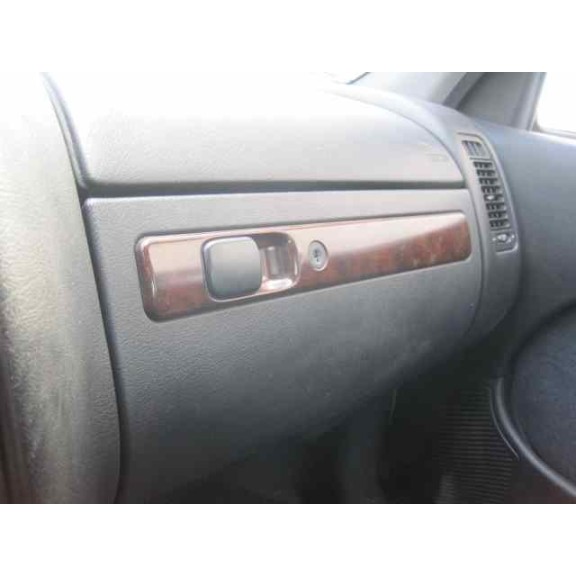 citroën xantia berlina del año 2000