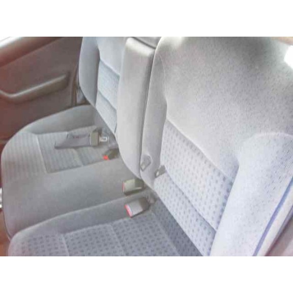 citroën xantia berlina del año 2000