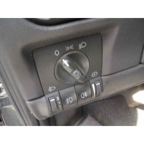 opel corsa c del año 2002