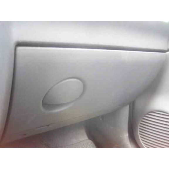 opel corsa c del año 2002