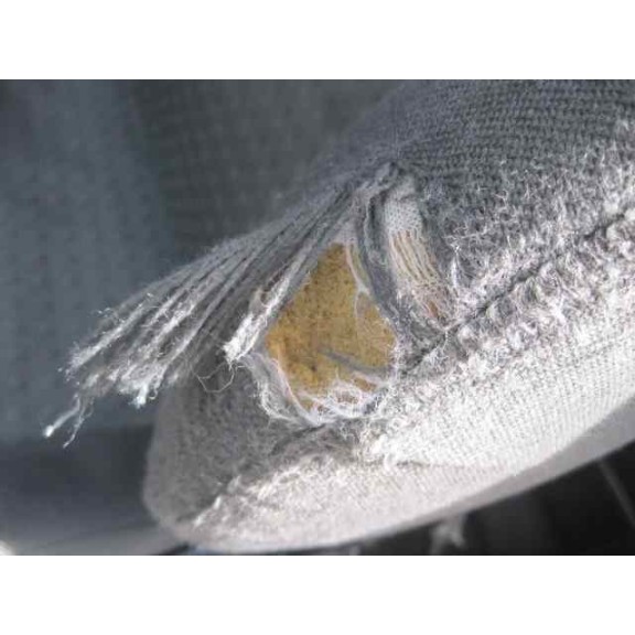 opel corsa c del año 2002