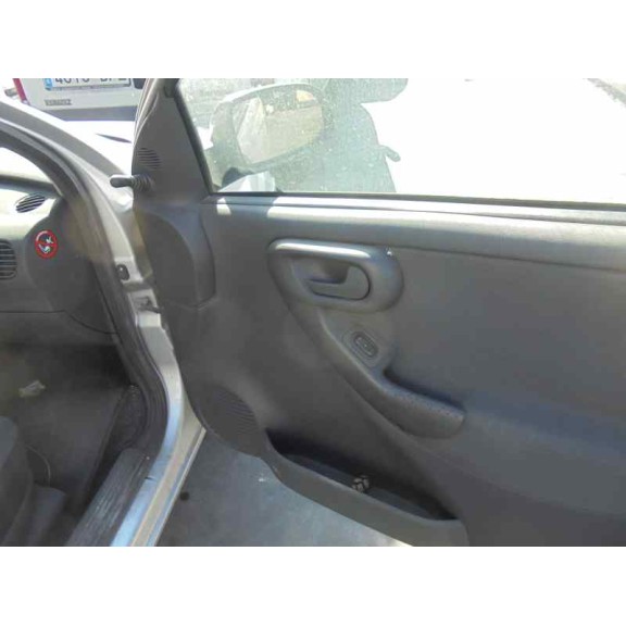 opel corsa c del año 2003